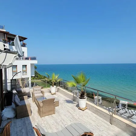 White Cliffs, Byala Bjala