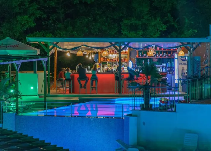 White Cliffs, Byala * Bjala