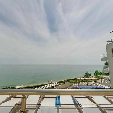White Cliffs, Byala 公寓