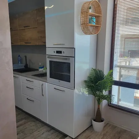 White Cliffs, Byala * ביאלה